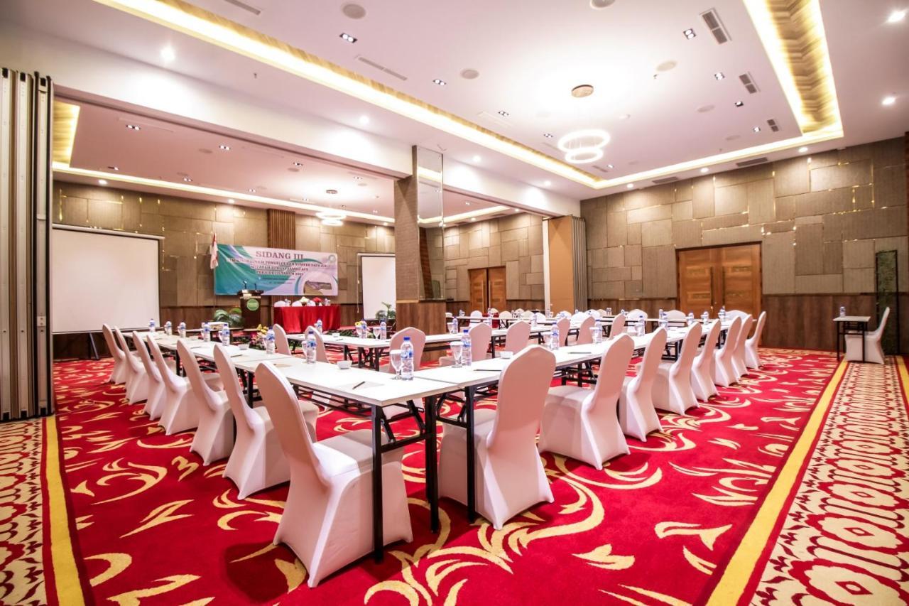 Parkside Gayo Petro Hotel Takengon Εξωτερικό φωτογραφία