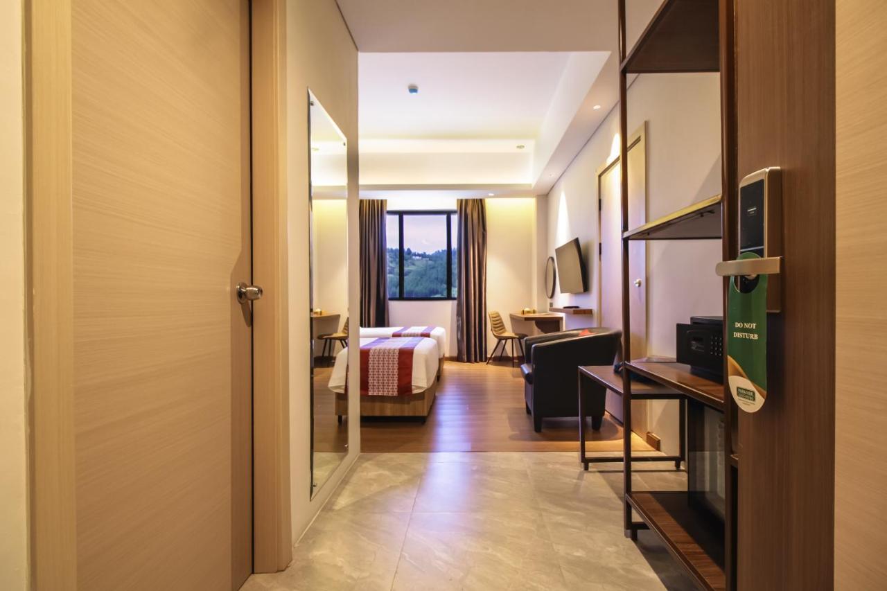 Parkside Gayo Petro Hotel Takengon Εξωτερικό φωτογραφία